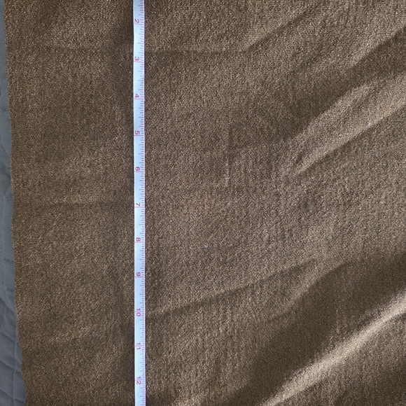 Alice + Olivia Gold Puff Sleeve Sweater - Picture 5 of 5